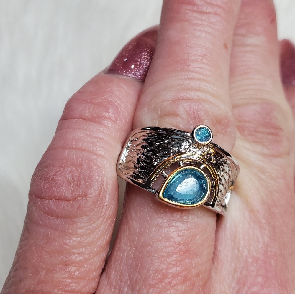 BLUE TOPAZ & STAINLESS STEEL BAND RING sz 9